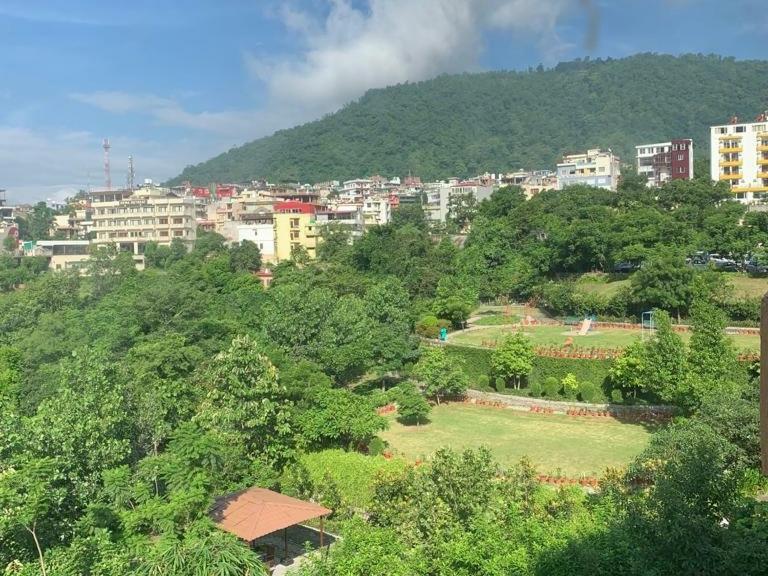 Aloha Serenity Apartments Rishikesh Exterior photo